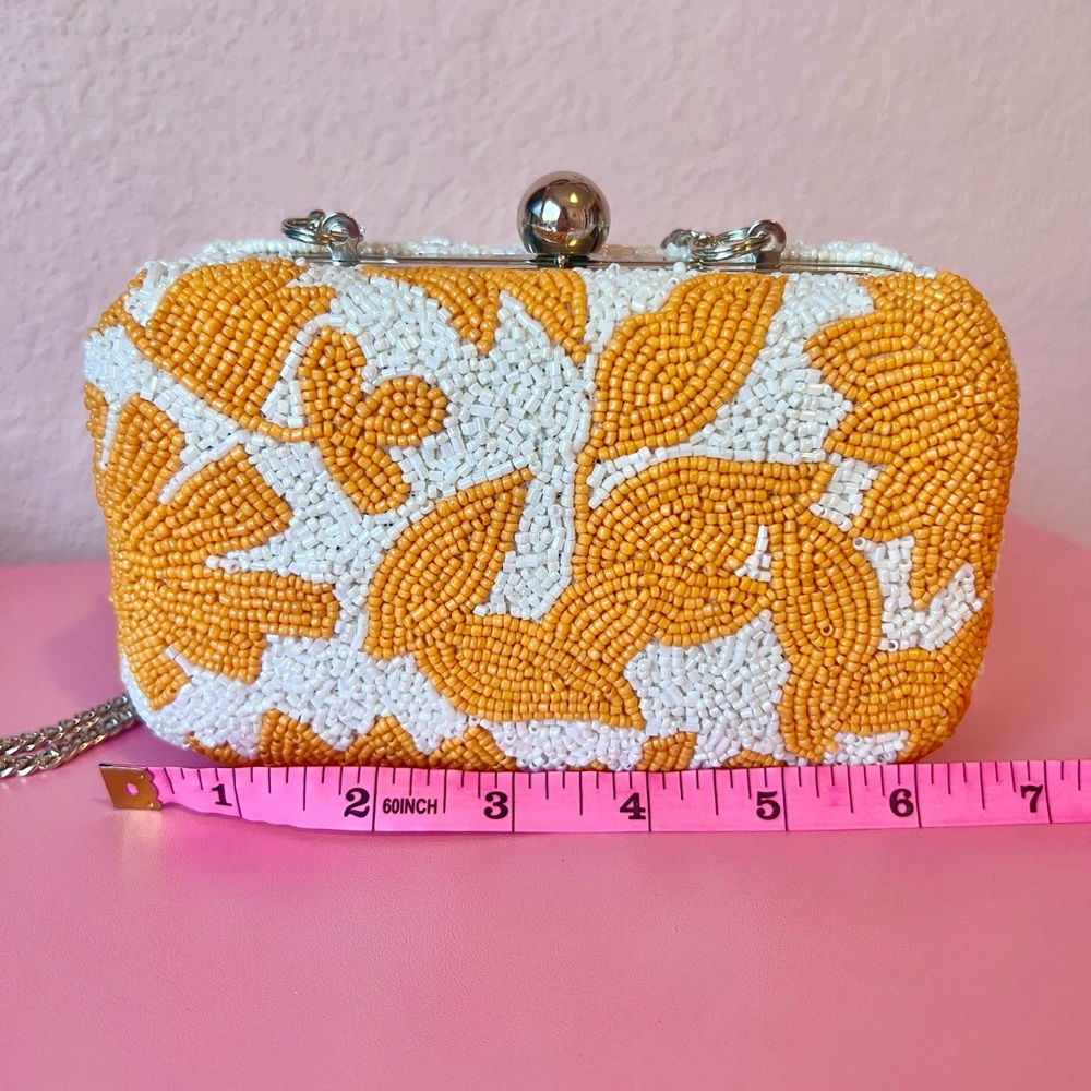 Vacay Darling White and Orange Beaded Clutch - Picture 10 of 14
